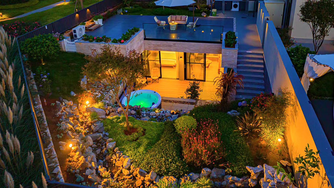 Why Hot Tubs Are a Hit with B&B Owners and Guests Alike